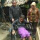 Dinas Sosial Sumbang Kursi Roda ke Penderita Polio