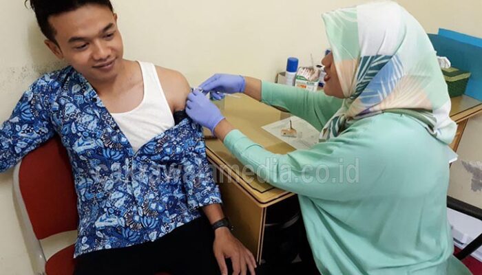 ITB Sediakan 100 Vaksin Difteri Setiap Hari