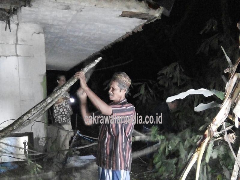 Inilah Data Sementara Rumah Warga Terkena Dampak Angin Puting Beliung Pangandaran