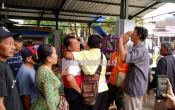 Merasa Kecewa, PKL Dadaha Lakukan Perlawanan dan Gelar Aksi Bakar Roda