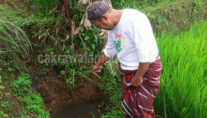 Ratusan Warga Resah, Sumber Mata Air Tercemar Limbah