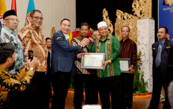 Bupati Tasik Kembali Raih Penghargaan Bergengsi Tingkat Nasional