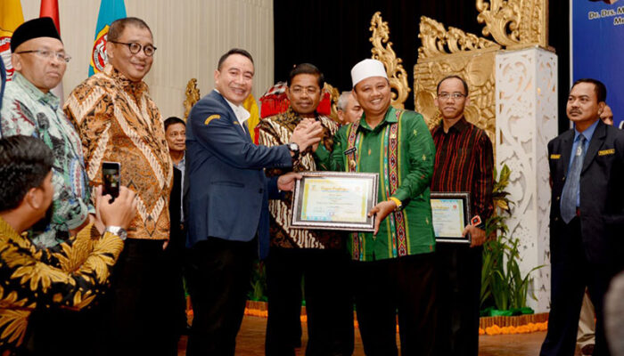 Bupati Tasik Kembali Raih Penghargaan Bergengsi Tingkat Nasional
