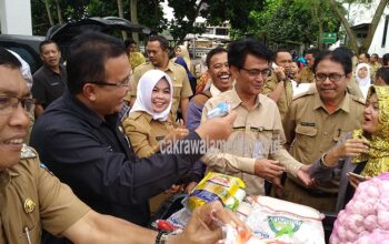Wali Kota Tasik Ingatkan Bantuan Rastra Jangan Ditukar