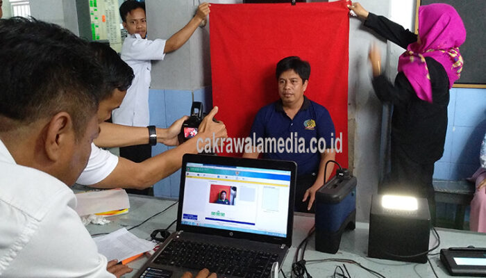 Akibat Gangguan Jaringan, Rekaman KTP Eletronik Terhambat