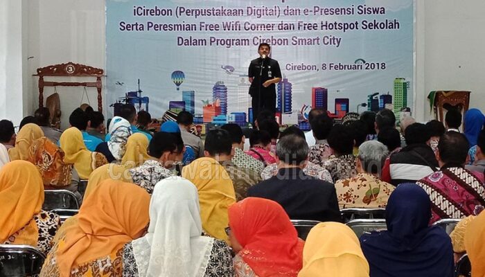 Lengkapi  Smart City, Kota Cirebon Luncurkan I Cirebon dan e-Presensi Siswa