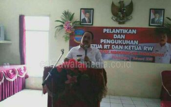 Bupati Pangandaran Jeje Hadiri Pelantikan dan Pengukuhan  RT/RW di Desa Karangmulya