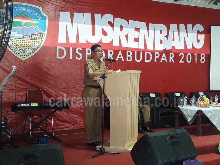 M Yusuf Minta Disporabudpar Akomodir Kebutuhan Seni Kearipan Lokal