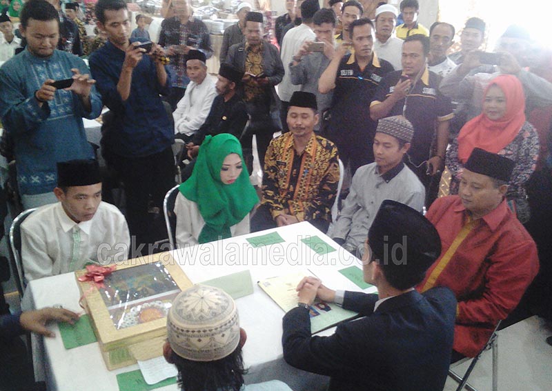 Uu Ruzhanul : Pengertian, Satu Kunci Langgengnya Pernikahan