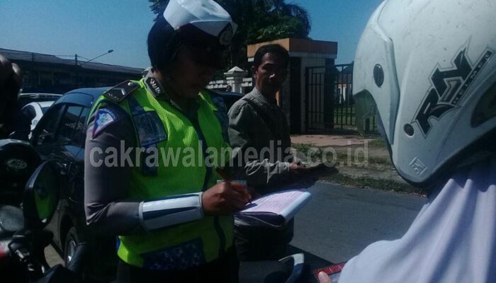Betulkah Polisi Terapkan Surat Teguran Dibanding Tindakan Tilang dalam Operasi Keselamatan Lodaya 2018 ?