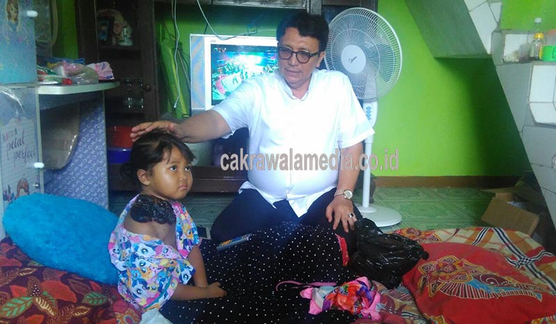 Bocah Penderita Kanker Ganas Itu Setia Menunggu Kamar Kosong