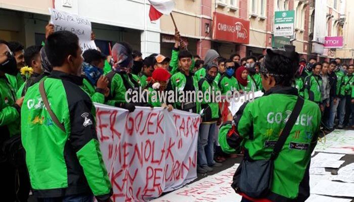 Driver Go-Jek Kota Tasik Tolak Penurunan Tarif Baru