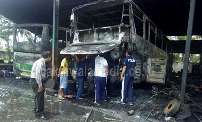 Pool Budiman Terbakar, Kerugian Mencapai 5,1 Miliar22