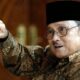 Sesak Napas, BJ Habibie Dilarikan ke Munchen