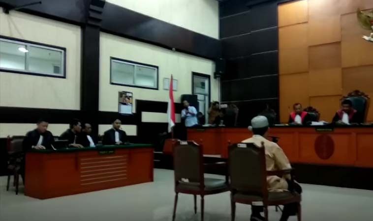Terbukti Sebarkan Ujaran Kebencian, Jonru Dihukum 1 Tahun 6 Bulan Penjara
