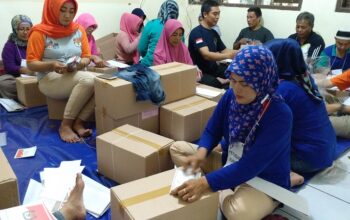 KPU Kota Tasik Temukan 121 Lembar Surat Suara Tak Layak