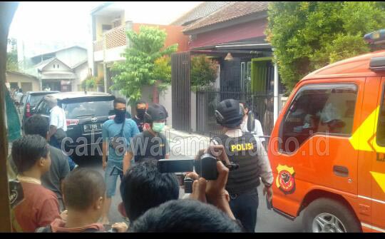 Tim Densus 88 Geledah Rumah Warga di Tasikmalaya Terduga Gerakan Terorisme