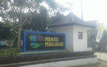 Empat Hari Warga Permata Padalarang Kesulitan Air Bersih