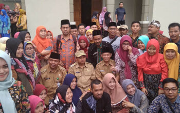 Gelar Silaturahmi dengan Guru Sukwan, Uu Bacakan Maklumat Proses Pengangkatan Guru Non PNS