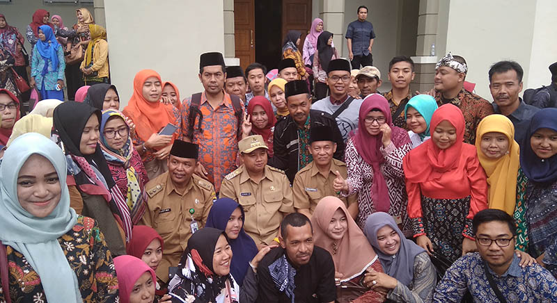 Gelar Silaturahmi dengan Guru Sukwan, Uu Bacakan Maklumat Proses Pengangkatan Guru Non PNS