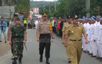 Bupati Jeje Minta Tidak Ada Pungutan Parkir di Pantai