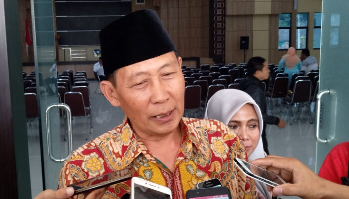Usai Purnabakti dari ASN, Ronny Incar Kursi Dewan