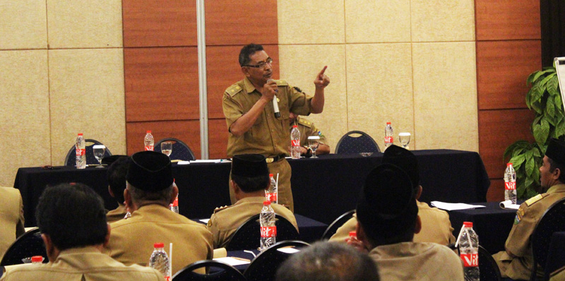 Peningkatan Kesehatan, Muksin Semua Harus Turun