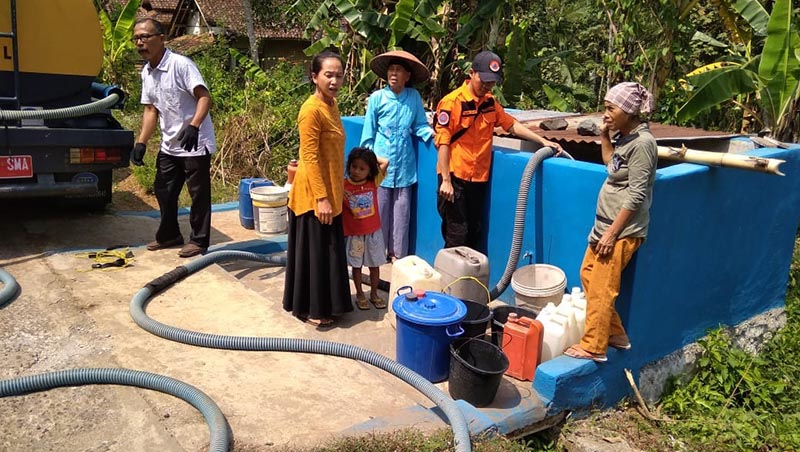Antisipasi Kekeringan, BPBD Kab Ciamis Distribusikan Air Bersih ke Pelosok Daerah