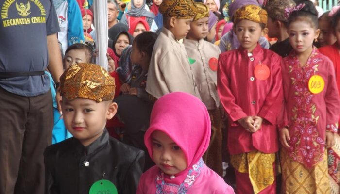 Kecamatan Cineam, Kokohkan Persatuan dengan Gelaran Seni Budaya