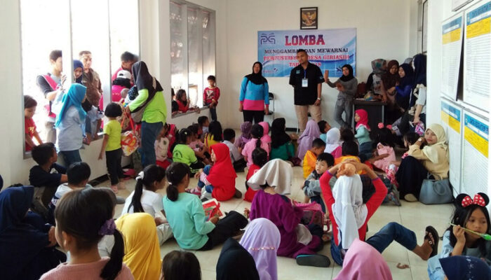 Desa Giri Asih Ingin Anak-anak Tak Terpaku Pada Gadget