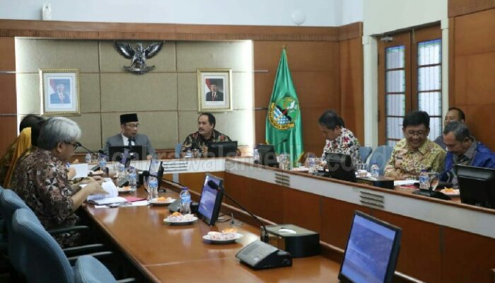 Bahas Desain Penataan Pantai Pangandaran Dengan Gubernur, Ini Ungkapan Bupati Jeje