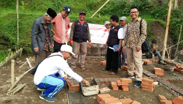 Alhamdulillah, Rumah Kang Encep Akhirnya Direnovasi
