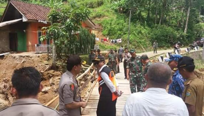 Dirasa Cukup, Pemkab Tasikmalaya Hentikan Penanganan Tanggap Darurat Banjir dan Longsor