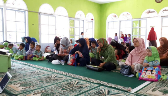 Sekolah Ibu Cisayong, Tingkatkan Kualitas Ibu Sebagai Pendidik Pertama dan Utama