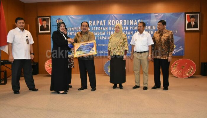 Hebat! Pangandaran Kembali Terima Penghargaan Dari Kemenkeu RI