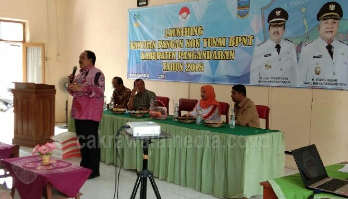 Resmi Launchingkan Progam BPNT, Bupati Jeje Bagikan 33 Ribu Kartu KPM