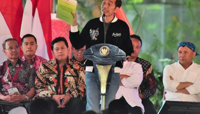 Kunjungi Tahura, Jokowi Bagikan SK Perhutanan Sosial Untuk Masyarakat Jabar