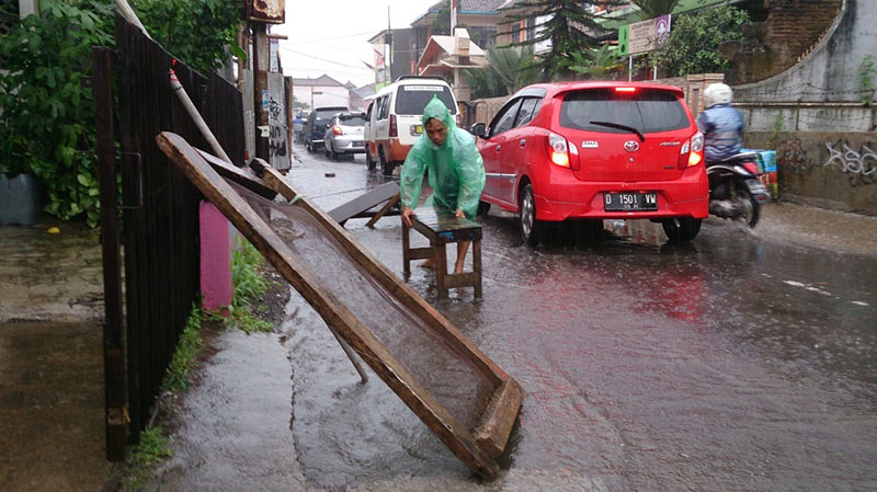 Selain Mandek, Proyek Gorong-gorong Makan Korban