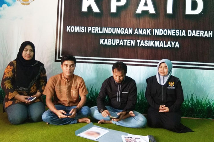 Soal Postingan Sang Dokter, Desfian Mengadu ke KPAID