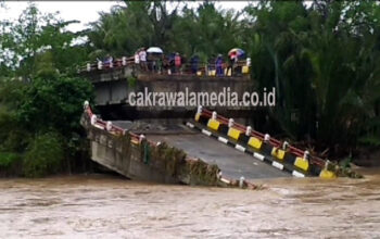 Jembatan Ciandum Ambruk, Aktifitas Antar Kabupaten Lumpuh