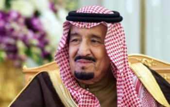 Bahas Khashoggi, Menlu Inggris Temui Raja Salman