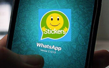 Membuat Stiker WhatsApp Pakai Foto Sendiri