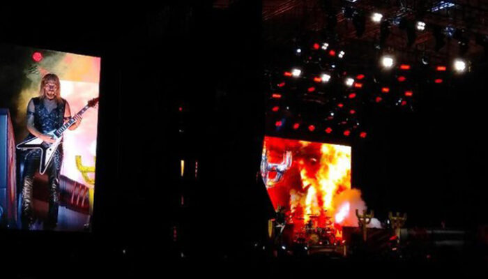 Vokalis Judas Priest Tiru Freddie Mercury