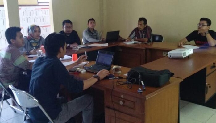 Bawaslu Kota Tasik Akan Tertibkan APK yang Langgar Aturan