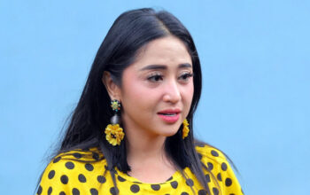 Dewi Perssik Penuhi Panggilan Polisi