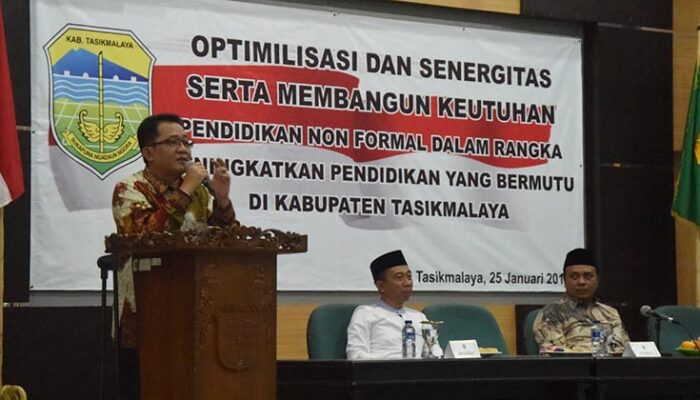 Ade: Pendidikan Merupakan Modal Hidup di Era Milenial