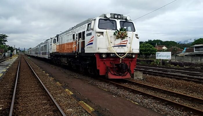 Sepekan di Launchingkan, KA Galunggung Masih Dibanjiri  Penumpang