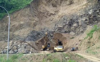Bukit-bukit di Kota Tasik Kian Terkikis, Siapa yang Salah?