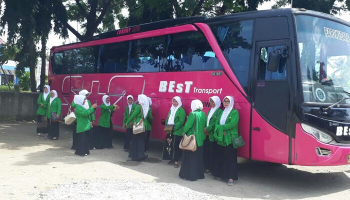 Ratusan Muslimat NU Pangandaran Berangkat ke Jakarta Hadiri Harlah Ke-73