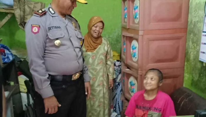 Sakit Lumpuh Menahun, Ida Butuh Uluran Tangan